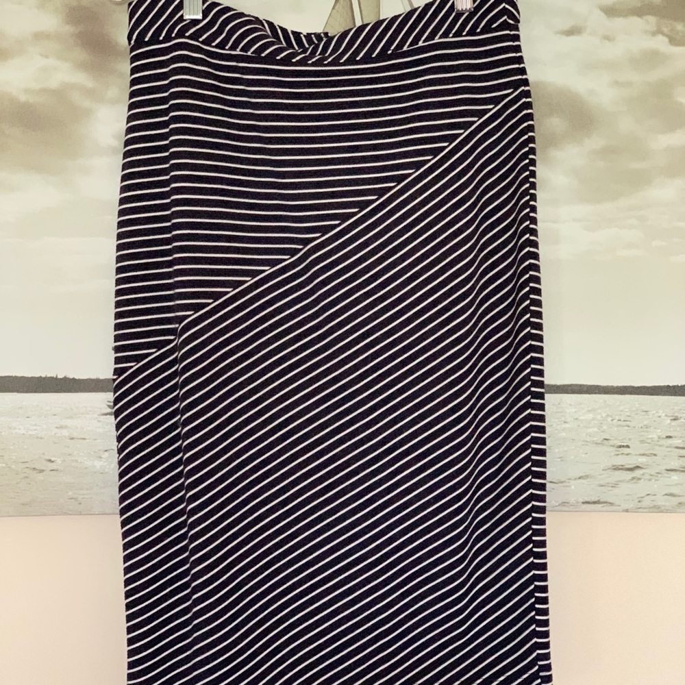 Brand new Banana Republic skirt